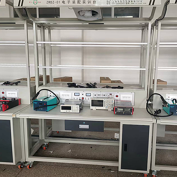 電子產品制作操作實訓臺(圖1) 電子設備制作實操實驗臺,汽車零部位件實物解剖實驗裝置