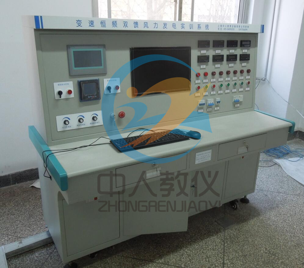 感受PLC實驗臺的工程實踐，培養實用技能。(圖2)